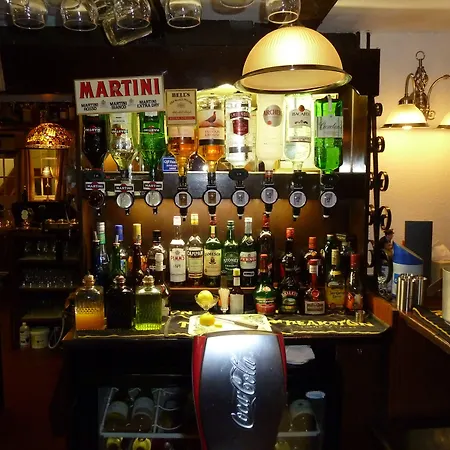 Blacksmiths Arms Мини-отель Скарборо