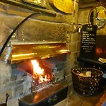 Blacksmiths Arms Πανδοχείο 4*