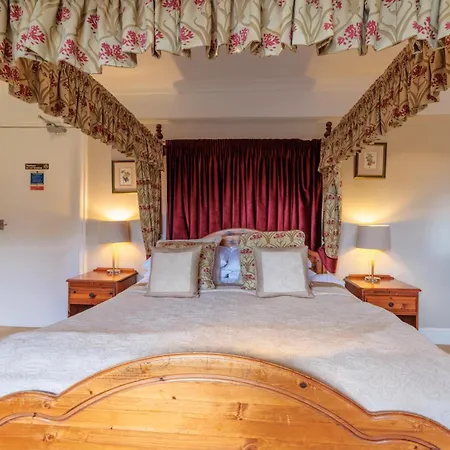 Blacksmiths Arms Herberg 4*