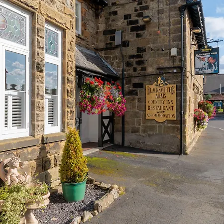 بيت ريفي Blacksmiths Arms 4*