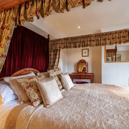 بيت ريفي Blacksmiths Arms سكرابورو