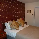 Blacksmiths Arms 4*