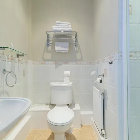 Blacksmiths Arms Inn 4*