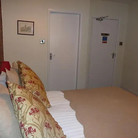 Blacksmiths Arms Inn 4*