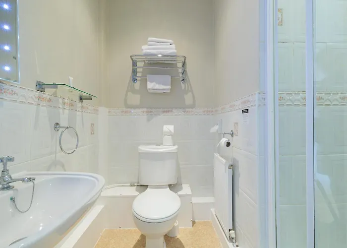 Blacksmiths Arms Inn 4*